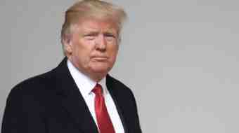 Trump rüzgârın azizliğine uğradı